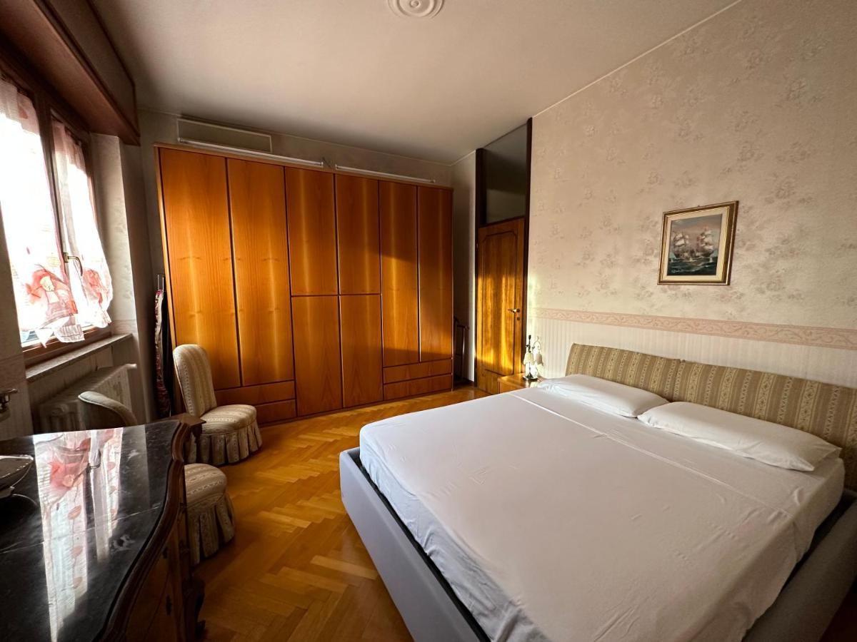 Dehomes - Two Bedrooms, Terrace, Wi-Fi, Tram To Centre & Rho Fiera 밀라노 외부 사진
