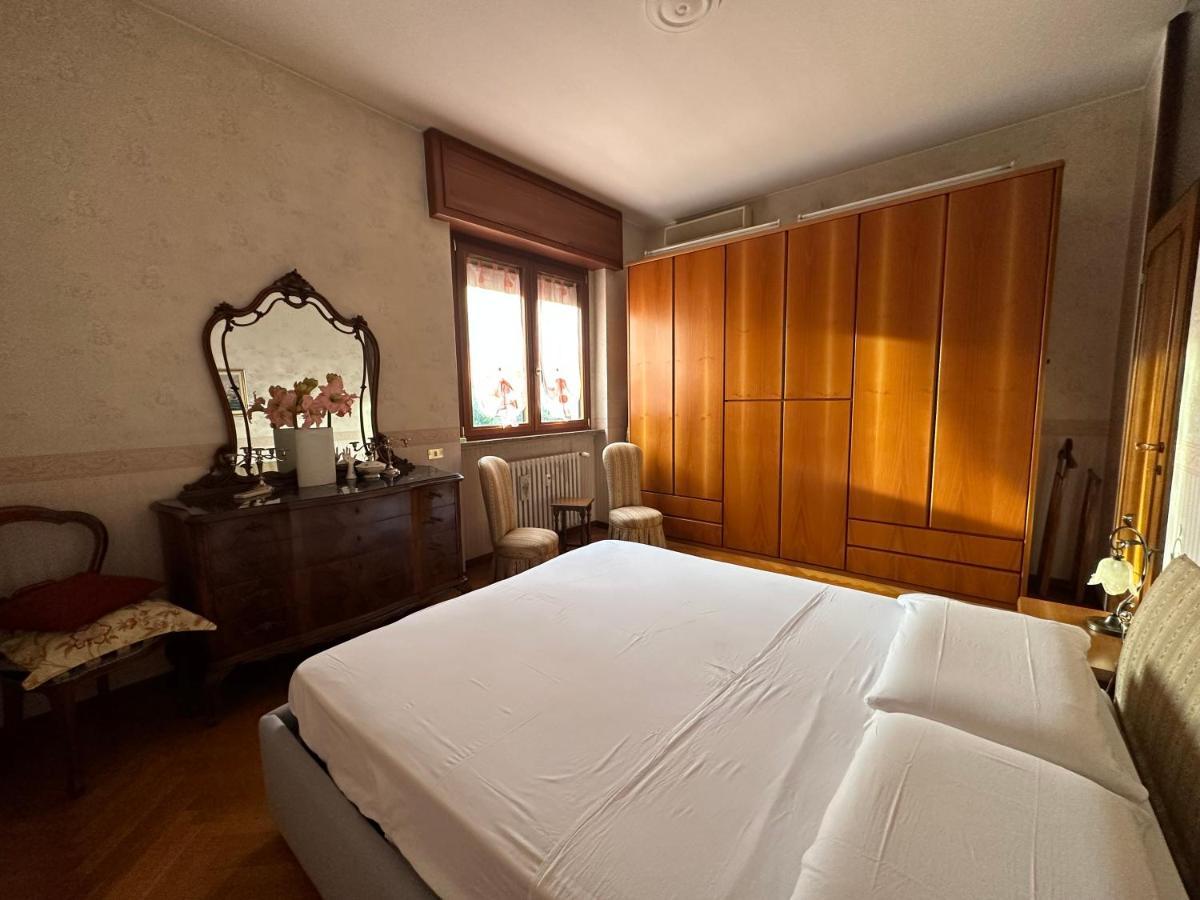 Dehomes - Two Bedrooms, Terrace, Wi-Fi, Tram To Centre & Rho Fiera 밀라노 외부 사진