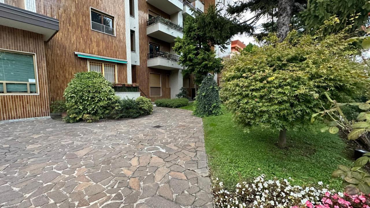 Dehomes - Two Bedrooms, Terrace, Wi-Fi, Tram To Centre & Rho Fiera 밀라노 외부 사진
